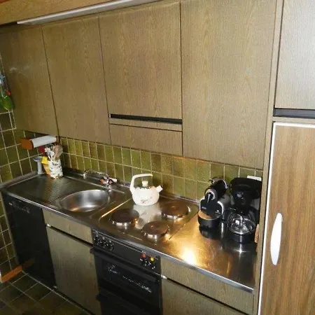 アパート Schonried Sleeps 4 Wifi