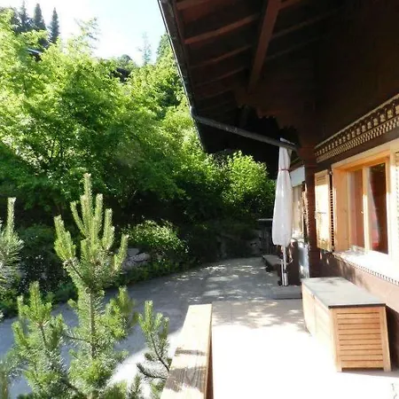 アパート Schonried Sleeps 4 Wifi
